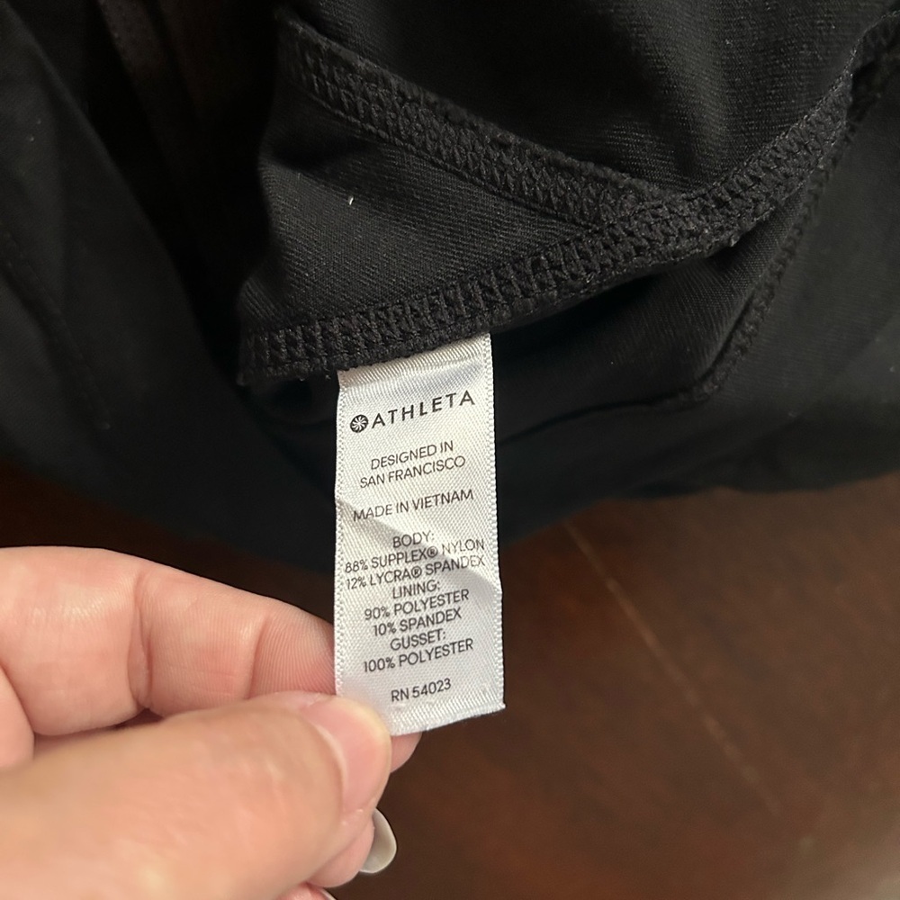 Athleta Black Pull On Stretchy Skort - Picture 4 of 5